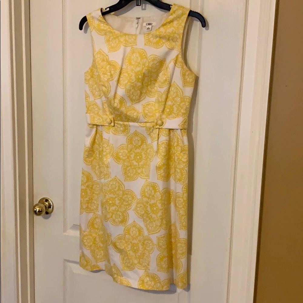 Yellow dress